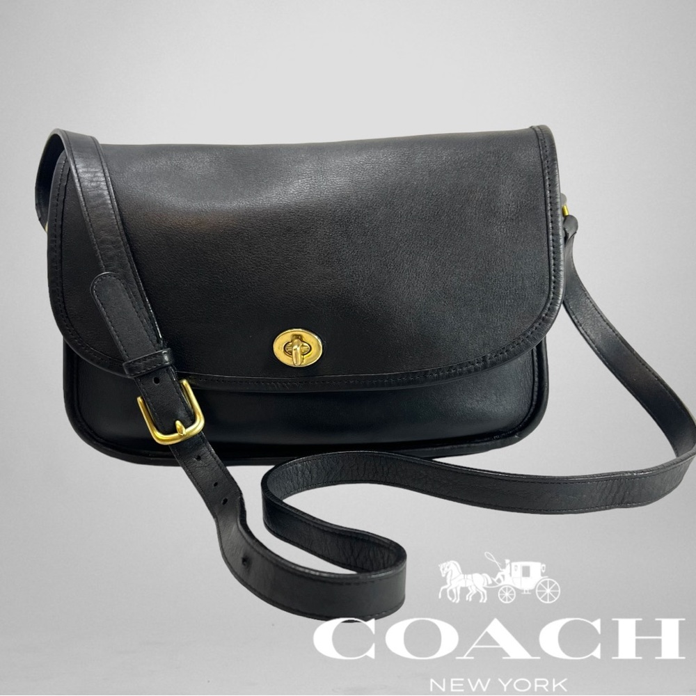 Vintage Coach City Black Leather Crossbody Bag 9790